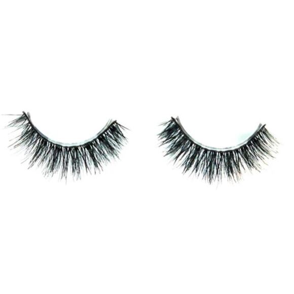 Trio of Lashes - Luis Torres by j-lash/Violet Voss/Lashaholic - Picture 5 of 6